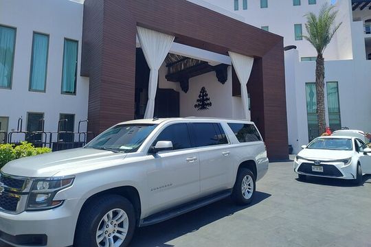 Private One Way Transfer from Airport to San Jose Del Cabo