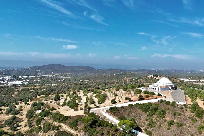 Discover Loulé on premium 2x2 E-bikes: 3hr Guided Algarve Tour