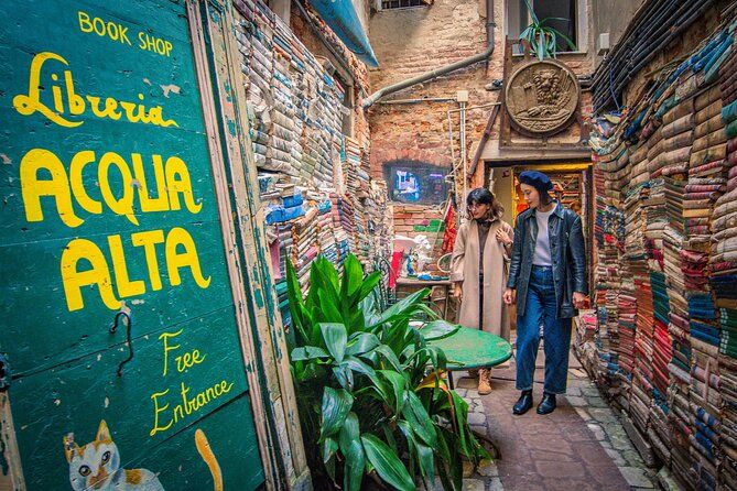 Venice Walking Tour: Discover Hidden Gems with Expert Guide