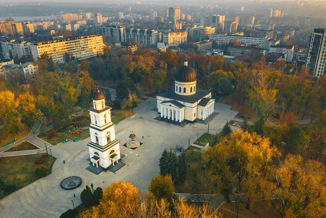 The best of Chisinau Private walking tour