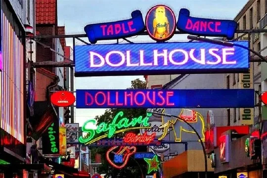 English Reeperbahn Tour – Experience Hamburg’s Sinful Side