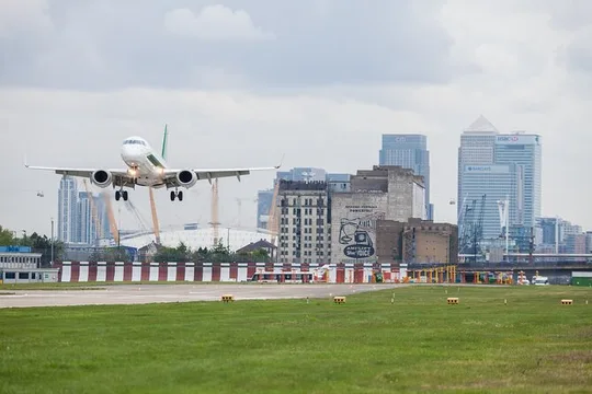 Transfer from London City Airport to Central London