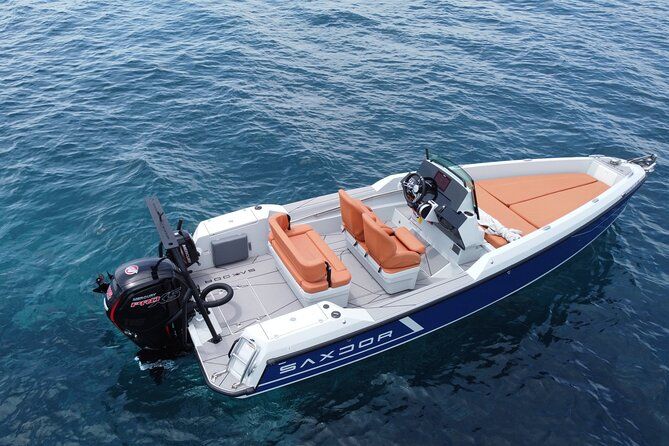 Half Day Saxdor Boat Rental in Santorini
