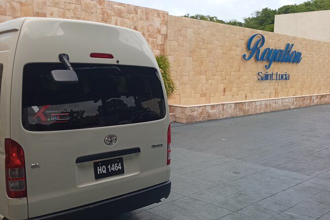 St. Lucia Private Airport Transfer to any Resort (GROUPS of 4)
