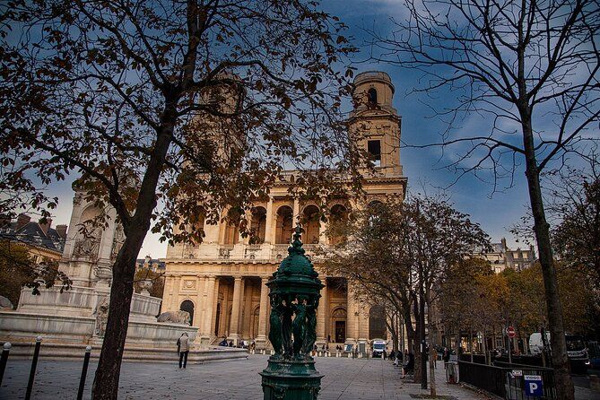 Da Vinci Code Movie Locations Private Tour in Paris
