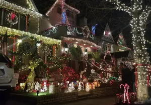 Christmas Lights Tour of Dyker Heights Brooklyn