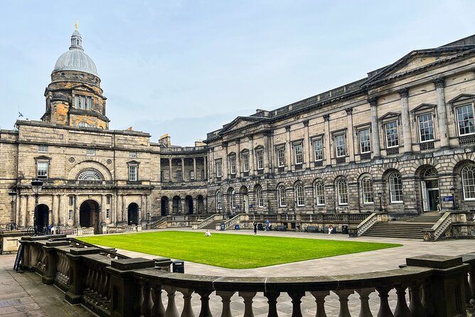 Harry Potter Origins Tour with Edinburgh Castle Tickets