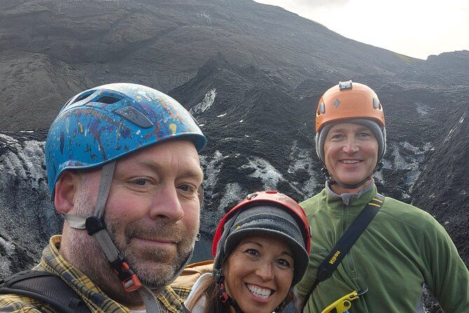 Iceland 2-Day Tour: Golden Circle, South Coast & Northern Lights