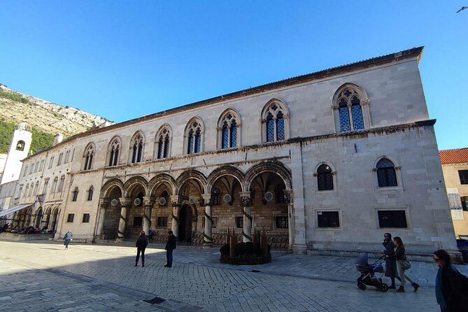 Beyond the Walls: A Historical Dubrovnik Audio Tour
