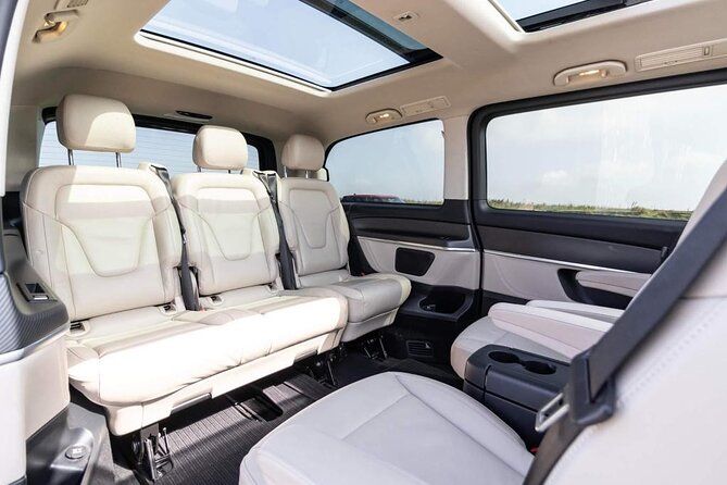 Private airport transfer from Edinburgh Airport to St Andrews