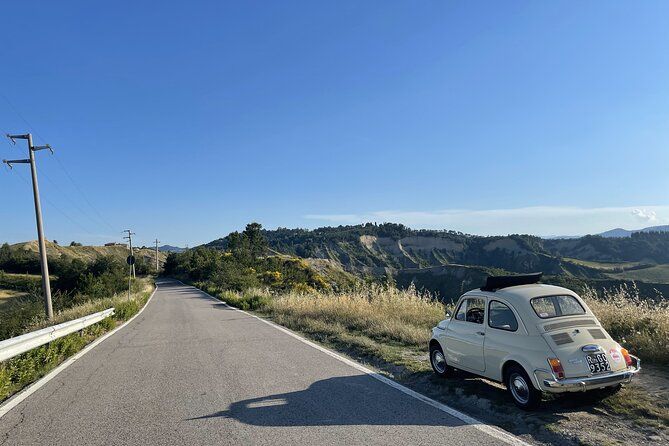 Guided Tour of Colli Bolognesi in Fiat 500