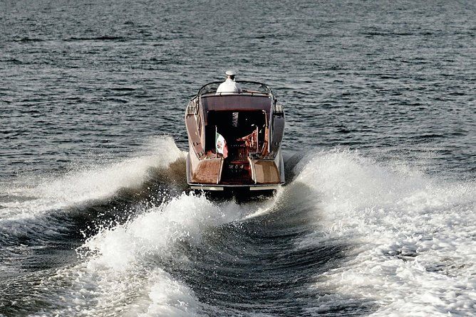 Private Transfer with deluxe boat from Venice Airport to Venice