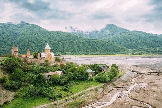 5 Days Tour of Georgia: Private, Sightseeing, Adventure, Arts,History & Culture
