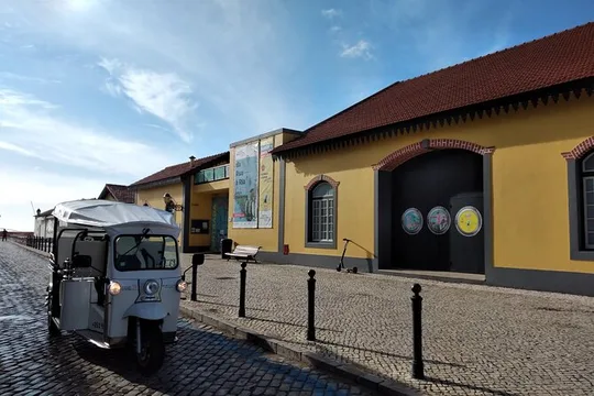 Faro City and Beach Tour on Electric Tuk tuks
