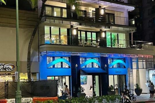 Dark Side Adventure Tours: Ghosts of Waikiki