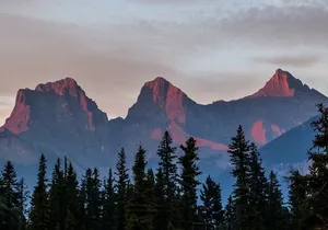 Majestic Grotto Canyon Ice Walk tour from Banff Calgary Canmore