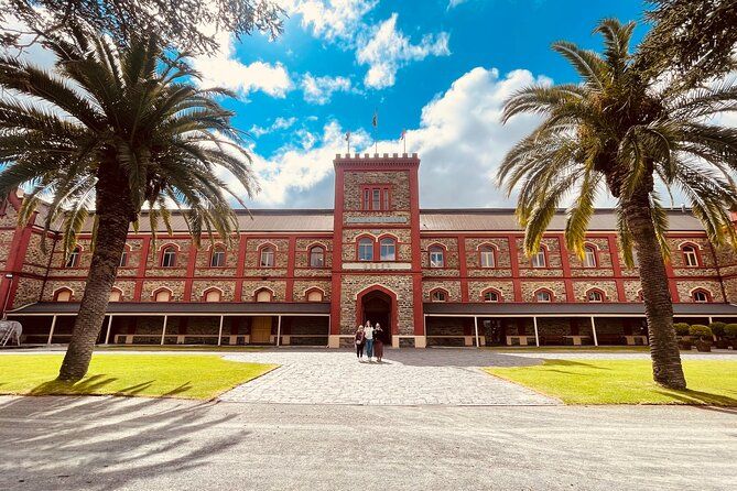Sip, Savour & Stroll Barossa to Hahndorf- Cruise Ship Pickups