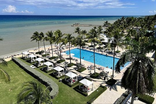 Montego Bay Airport and Hilton Rose Hall Resort Private Shuttle