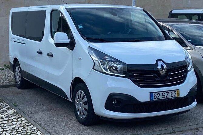 Private Faro Airport Transfer to Albufeira (up to 8 passangers)