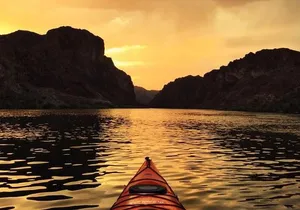 Twilight Black Canyon Kayak Tour with Bonfire Experience