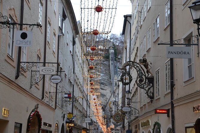 Private Christmas Market Tour in Salzburg