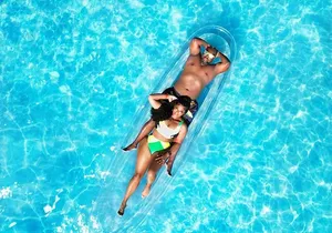 Negril 7 Mile Beach with Clear kayak Photo Shoot & Ricks Cafe