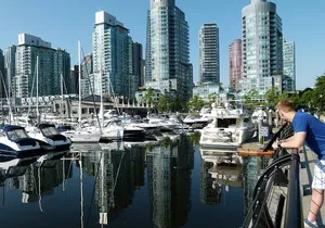 Vancouver Walking Tour: Hidden Gems