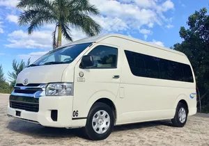 Private transportation from Cancun airport to Hotel Zone