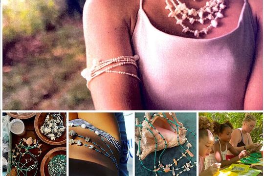 Souvenirs workshop A Mi Mek It! in Montego Bay Jamaica (FR & EN)