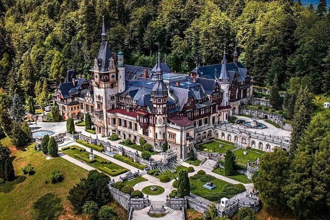 Private Tour to Dracula's Castle, Peleș Castle and Brașov City