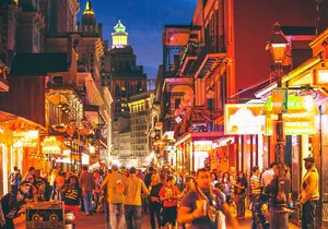 Sin and Tonic Pub Crawl in New Orleans