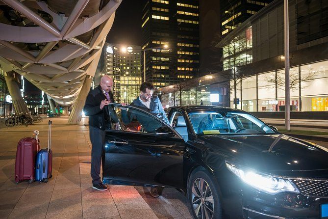 Private Sedan Transfer Reykjavik airport KEF to Reykjavik City
