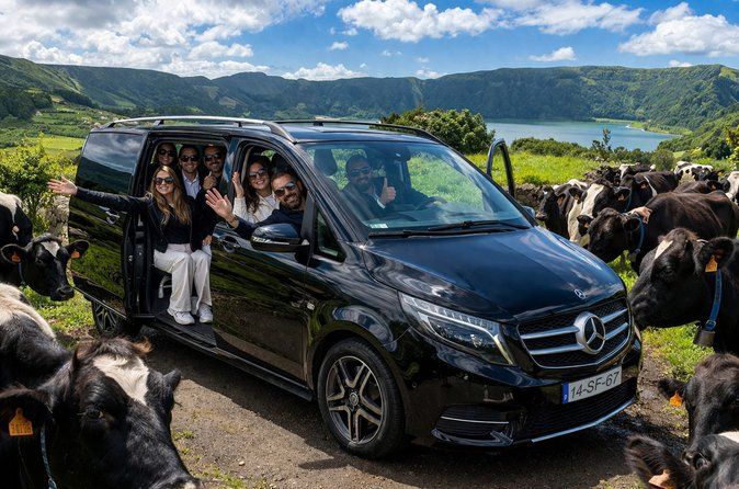 São Miguel 2-Day Premium Tour: Furnas, 7 Cidades, Fogo & Nordeste