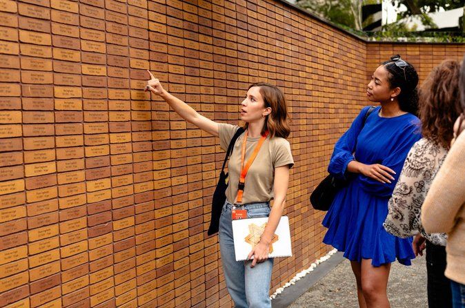 Anne Frank Walking Tour in Amsterdam
