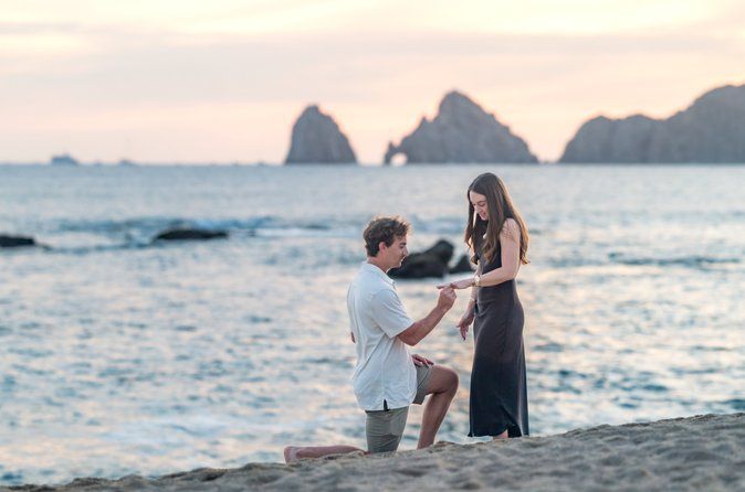Private los Cabos Sunset Proposal Photo Session