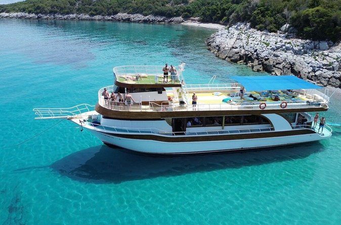 Kusadasi Boat trip with Lunch & Roundtrip Transfer