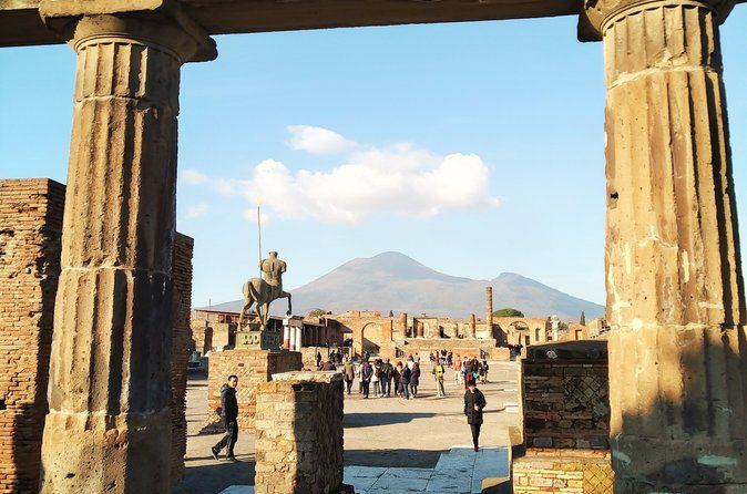 Pompeii - kids oriented private tour