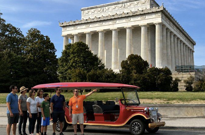 Washington DC Monuments & American History Guided E-Cart Tour