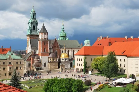 Krakow Scavenger Hunt & Highlights Self-Guided Walking Tour