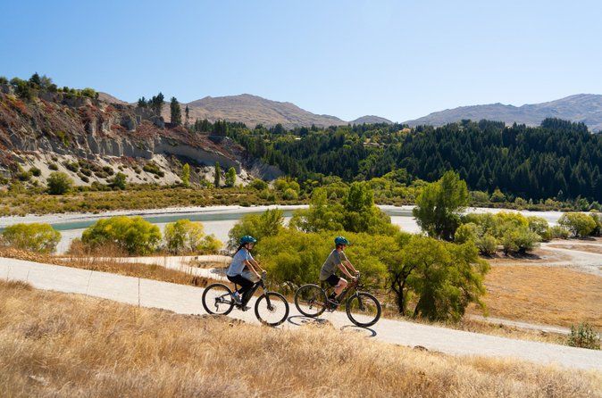 Explore Queenstown's Scenic Trails with an Electric Bike