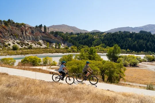 Explore Queenstown's Scenic Trails with an Electric Bike