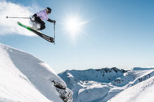5 Day Queenstown Ski Tour - Remarkables Ski Field & Coronet Peak