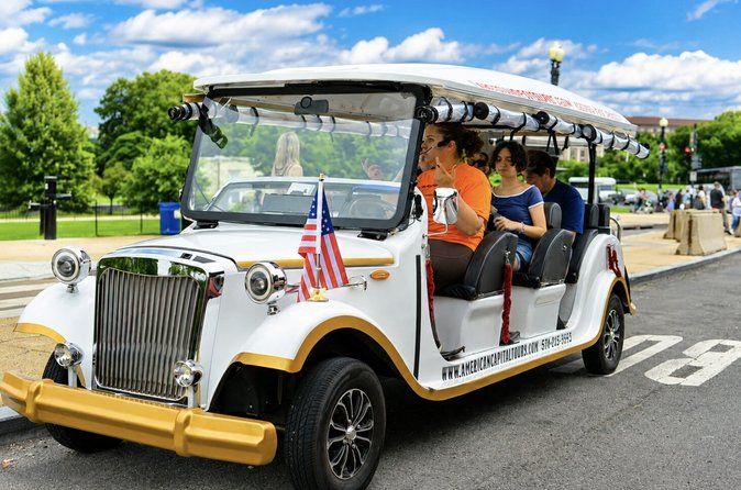 Washington DC's Monuments & US History Guided E-Cart Tour
