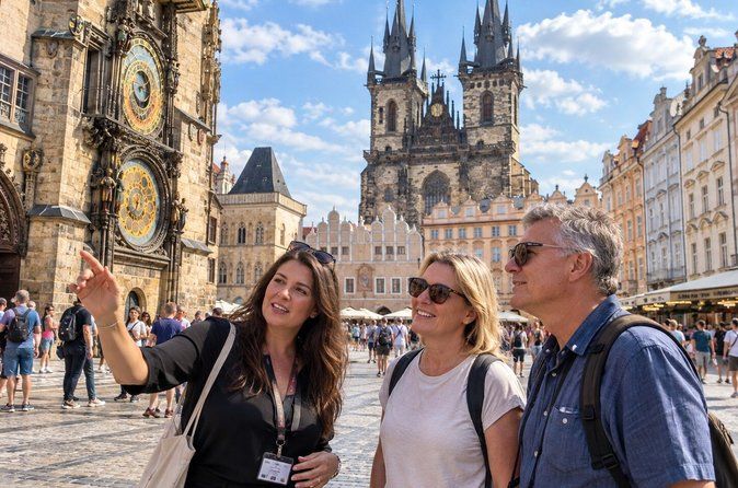 Private Guided Day Tour from Munich to Prague