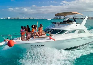 Big Yacht 48ft Rental up to 15 Pax snorkel