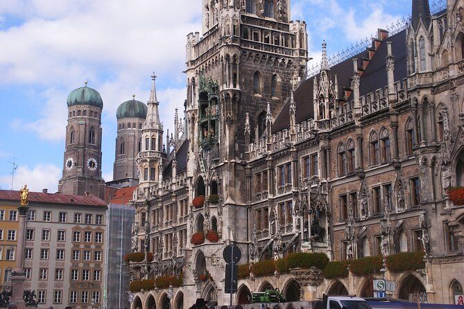 Access Munich: A tour for blind and partially sighted people