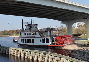 Rocking on the River Party Cruise in Florida