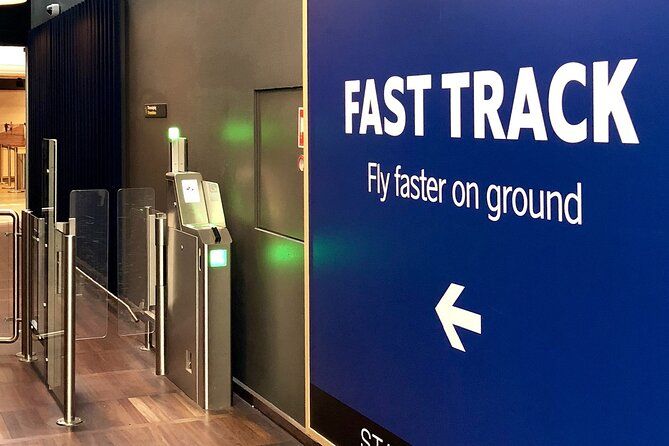 Fast Track On Arrival at St Lucia Airport & Round Trip Transfer