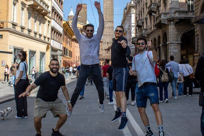 Bologna: Photo tour with professional photographer
