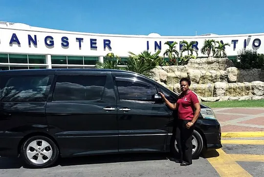 Round Trip Private Transfer from Montego Bay Airport to the City